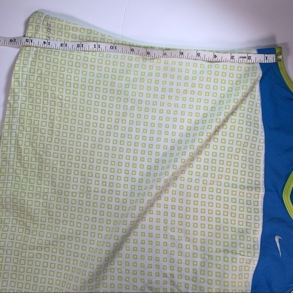 Nike Dri-fit racer back tank top - Picture 3 of 6